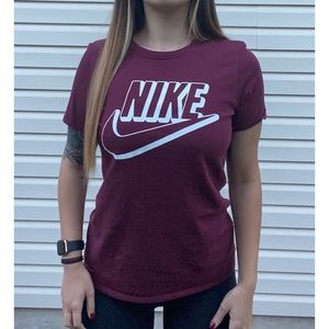 Nike Signature T-Shirt